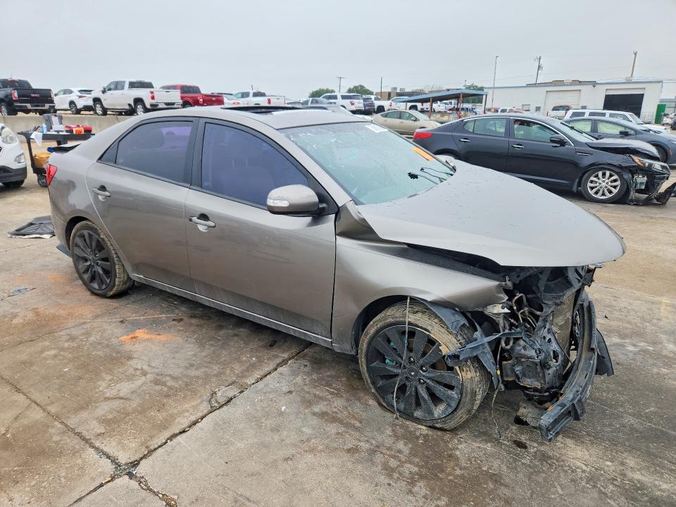 2010 KIA Forte sx