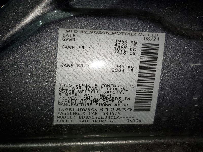 2025 Nissan Altima sv