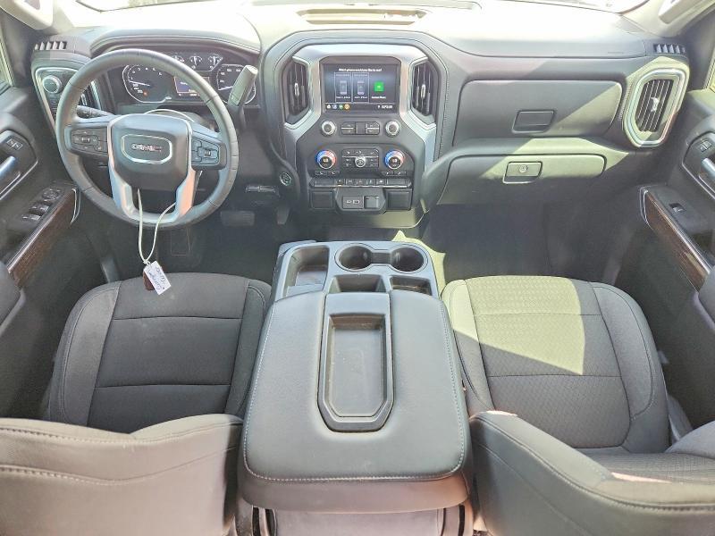 2020 GMC Sierra K1500 sle