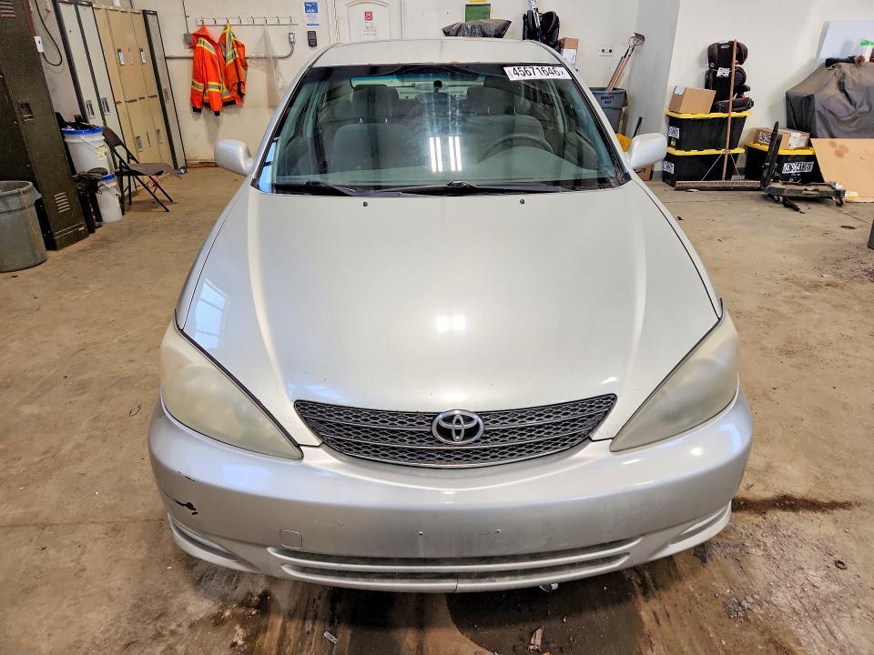 2002 Toyota Camry le V6