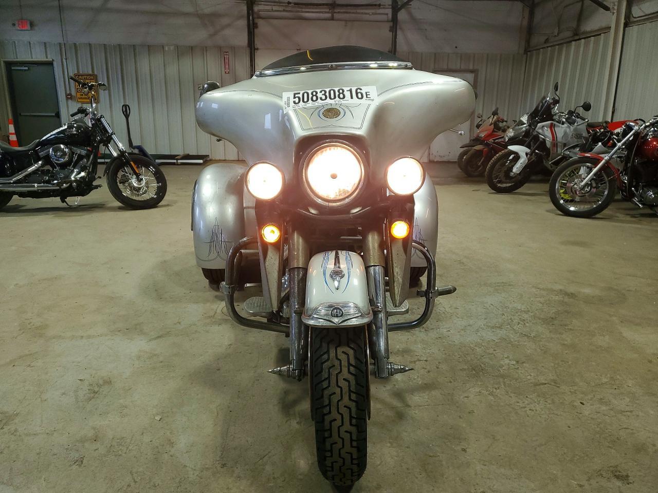 2005 Harley-Davidson Flhrci