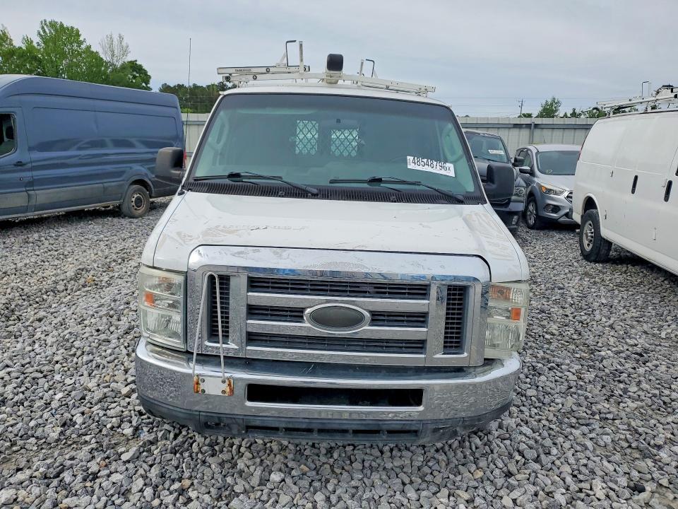 2014 Ford Econoline E250 van