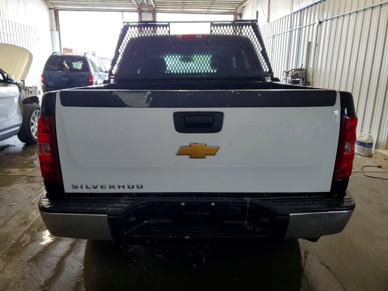 2011 Chevrolet Silverado K1500 LS
