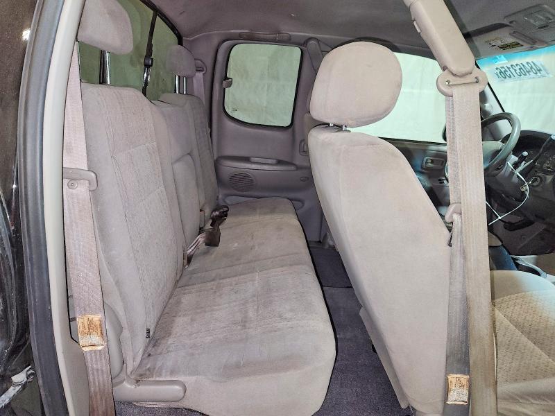 2004 Toyota Tundra SR5