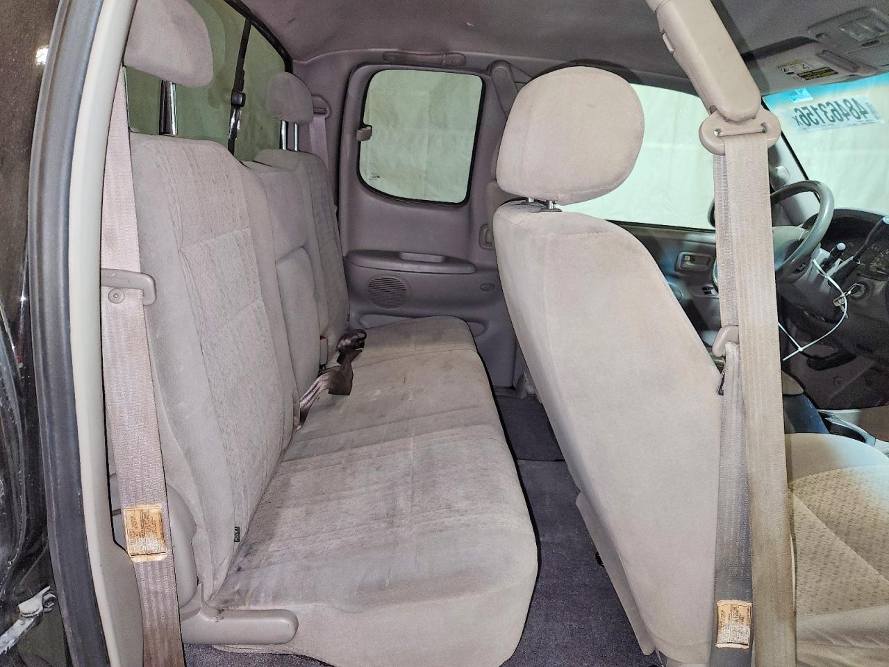 2004 Toyota Tundra SR5