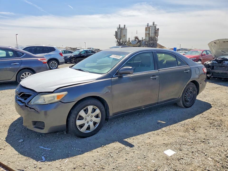 2010 Toyota Camry le