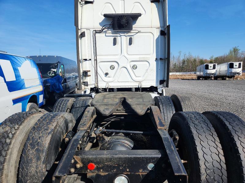 2018 Freigliner Cascadia 125