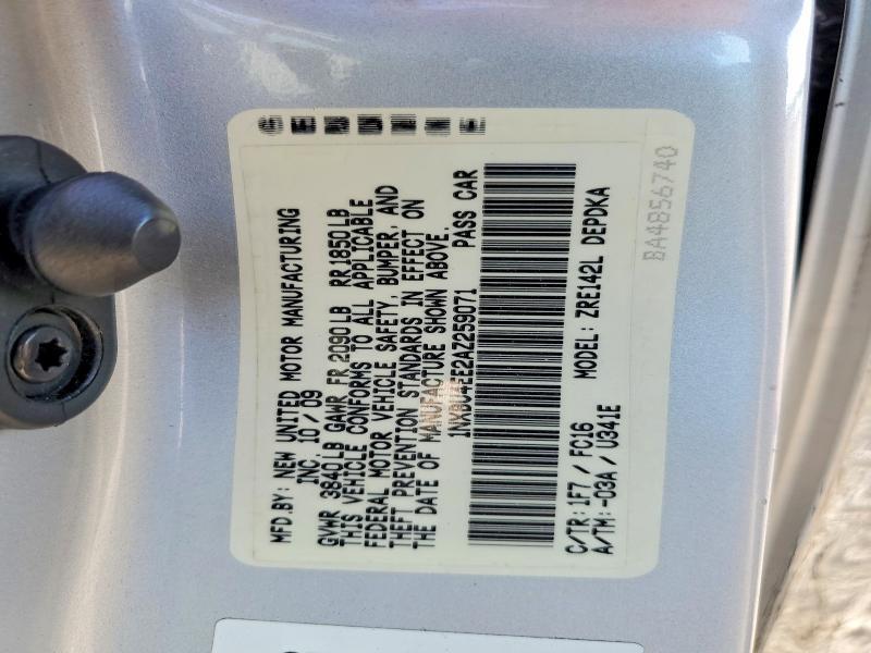 2010 Toyota Corolla le