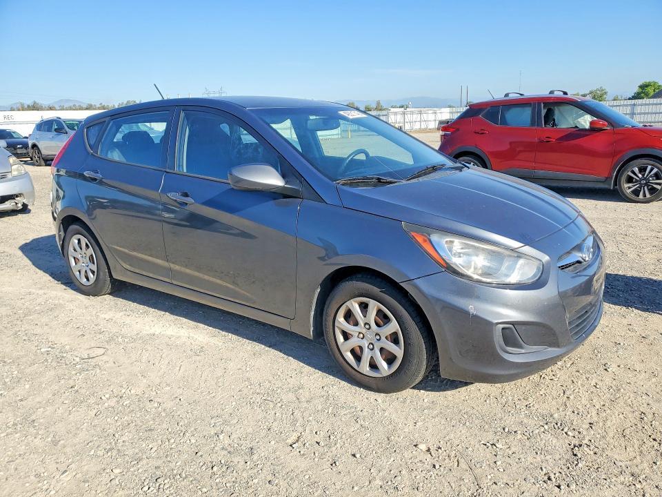 2013 Hyundai Accent gs