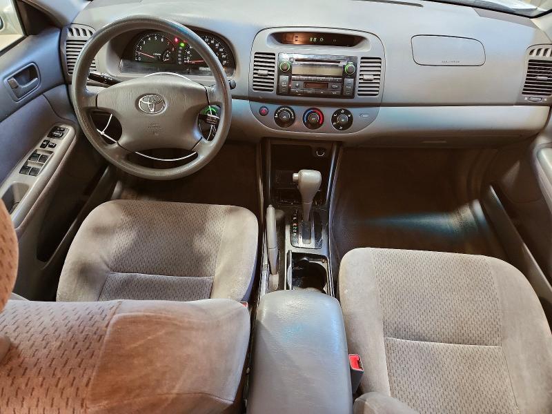2002 Toyota Camry le V6