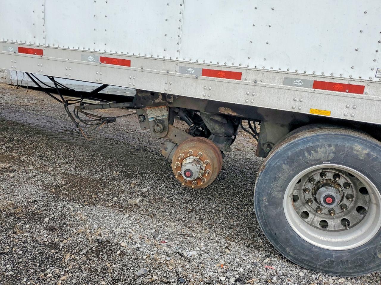 2014 Utility VS2DX DRY Van Trailer