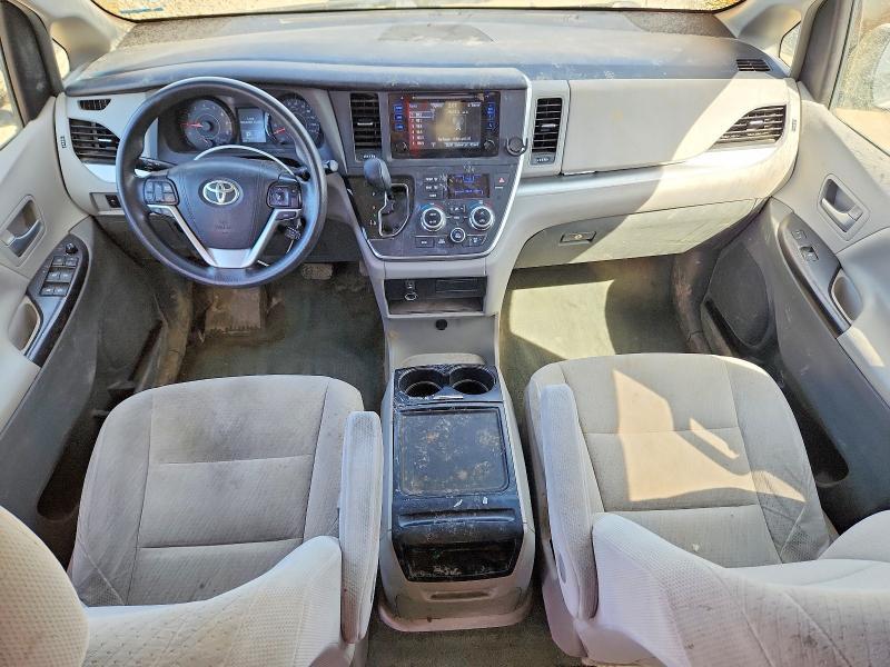 2015 Toyota Sienna le