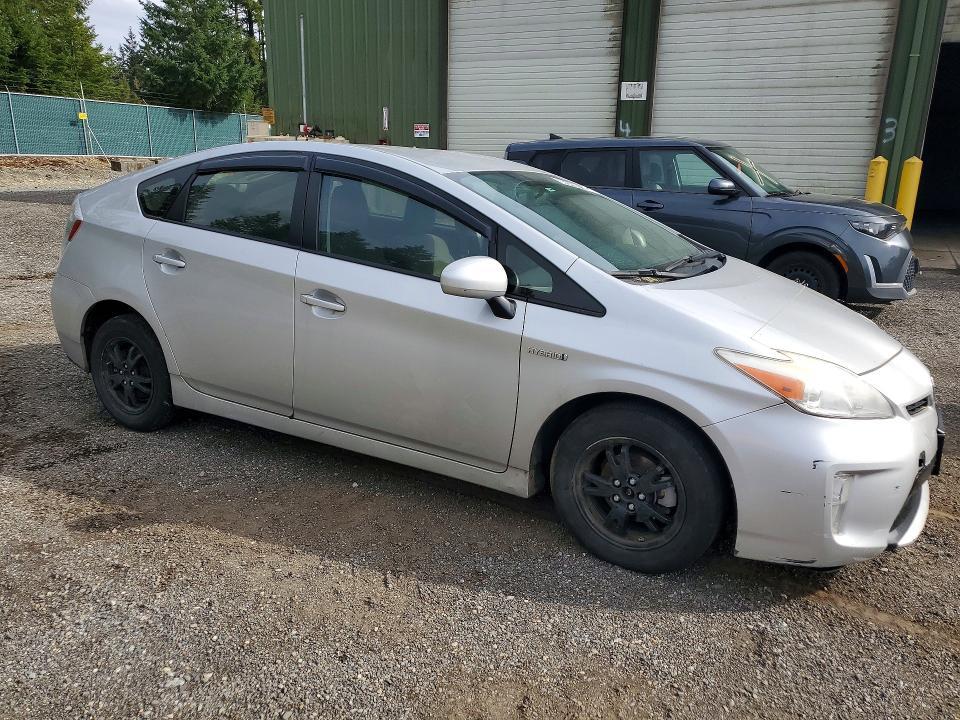 2012 Toyota Prius two
