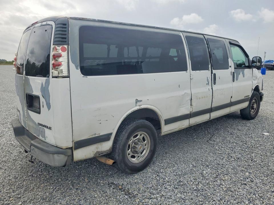 2002 Chevrolet Express G3500