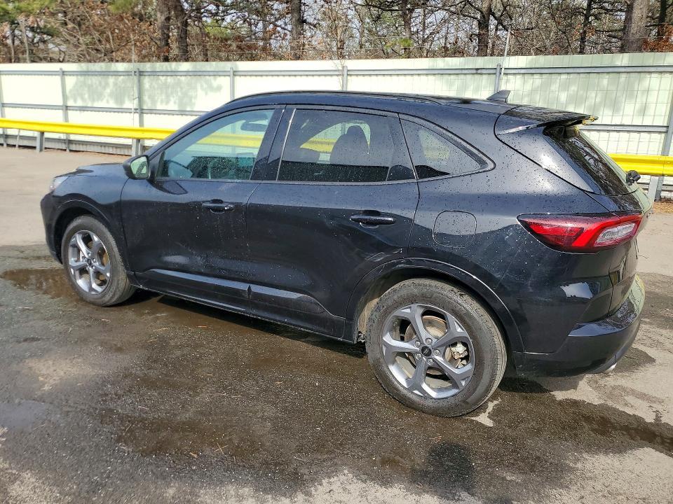 2024 Ford Escape st Line
