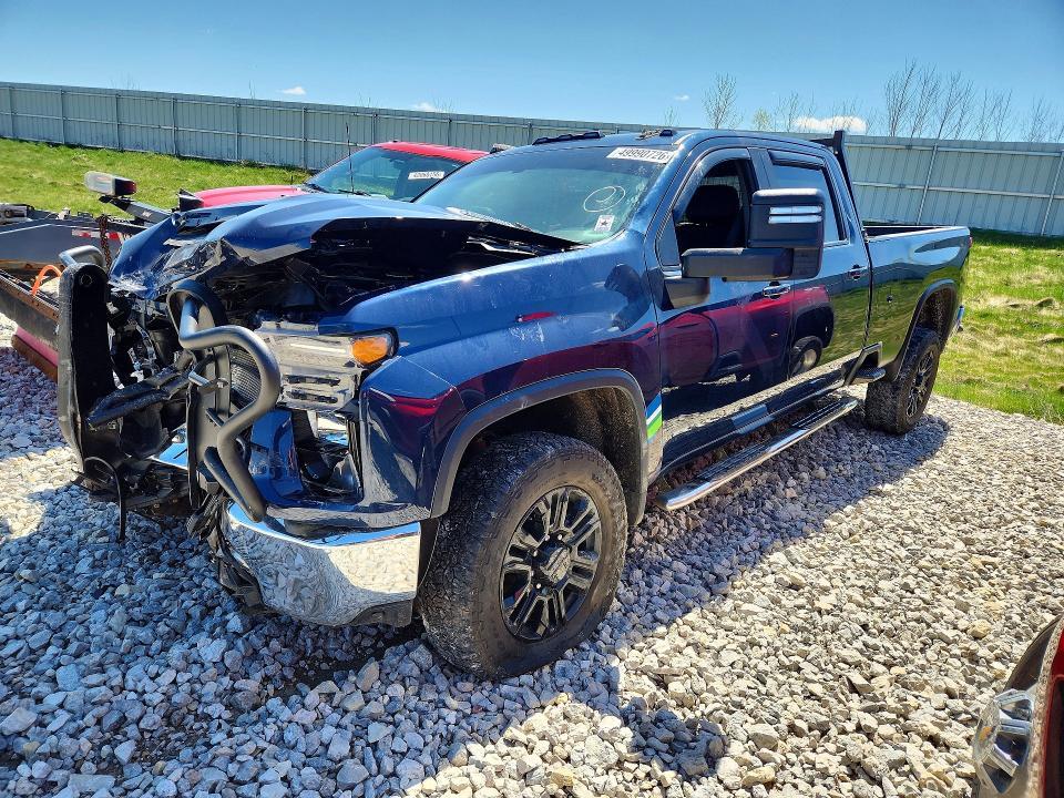 2022 Chevrolet Silverado K3500 LT