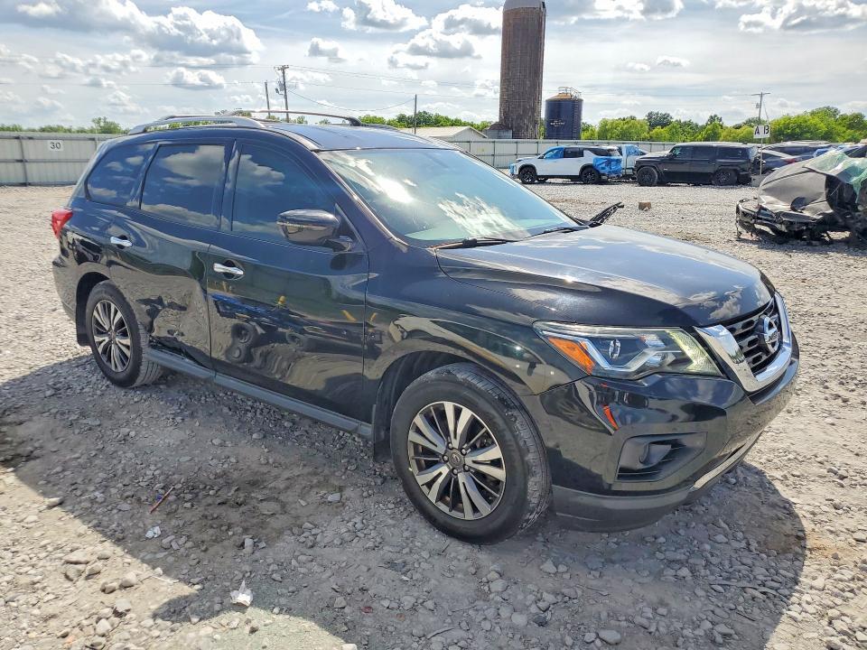 2019 Nissan Pathfinder s