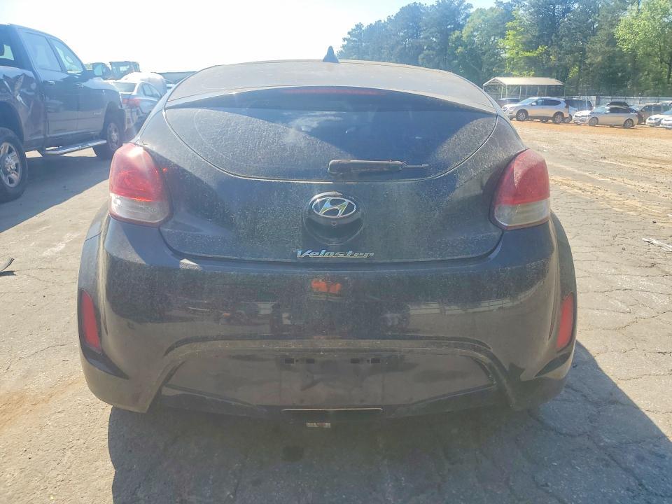 2016 Hyundai Veloster Base