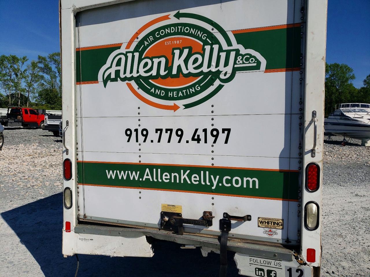 2017 Ford E350 Delivery Truck