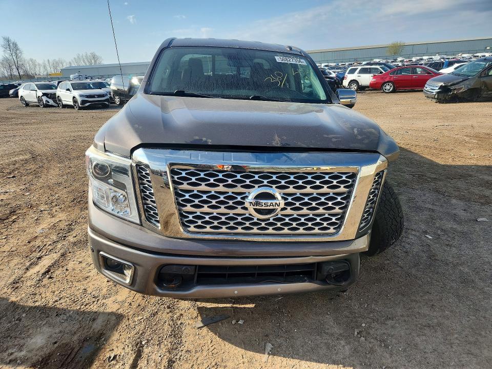2018 Nissan Titan Platinum Reserve