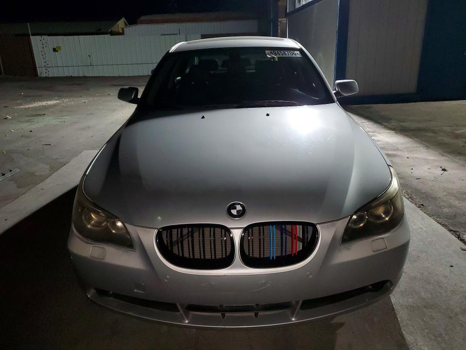 2004 BMW 545 i