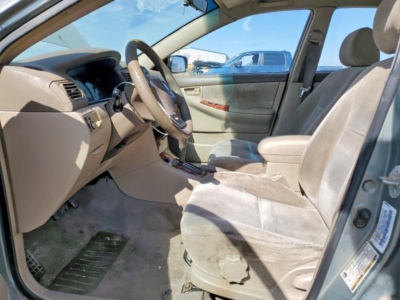 2004 Toyota Corolla le