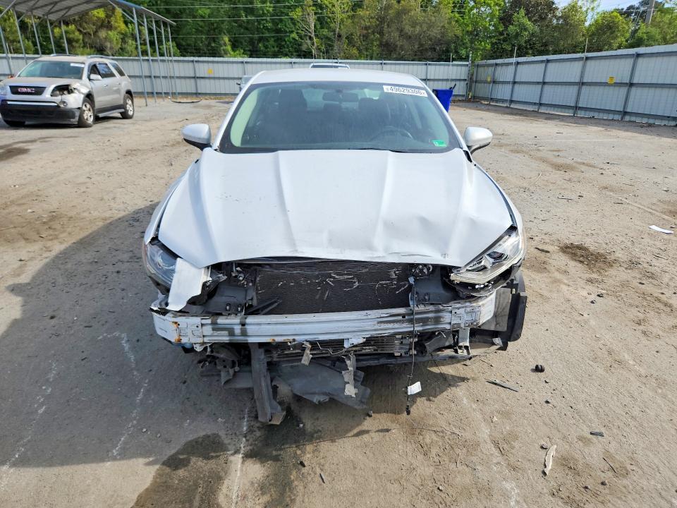 2017 Ford Fusion se Hybrid