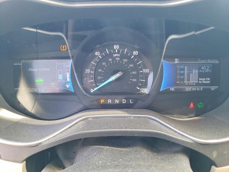 2016 Ford Fusion se Hybrid