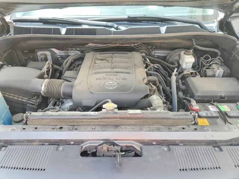 2014 Toyota Tundra SR5