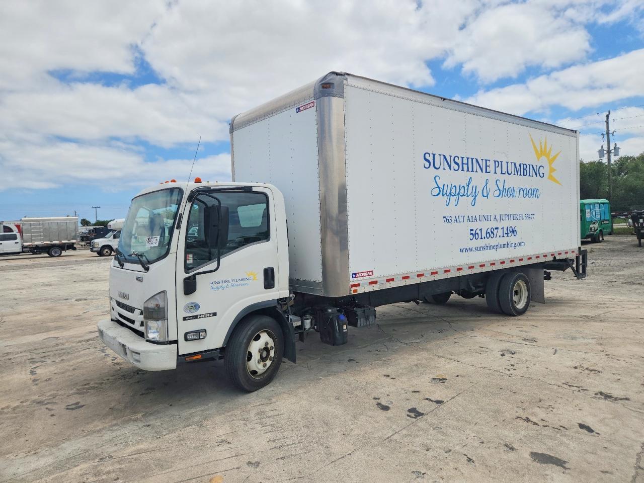 2019 Isuzu NRR