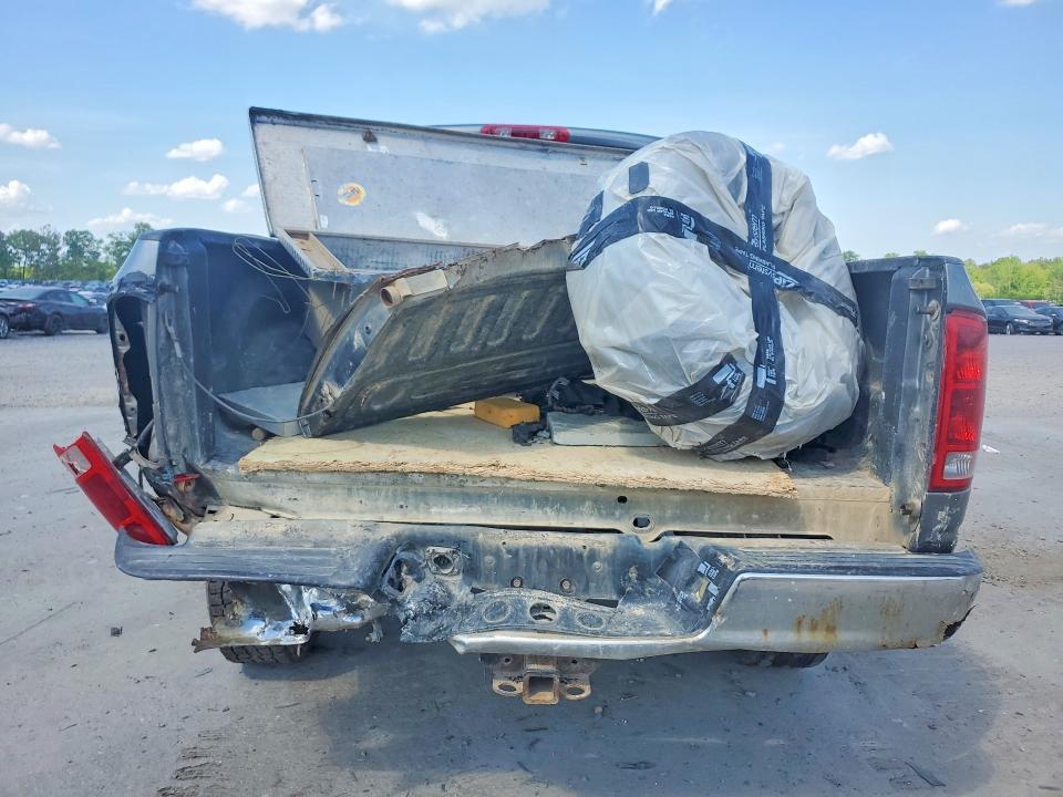2005 Dodge RAM 2500 ST