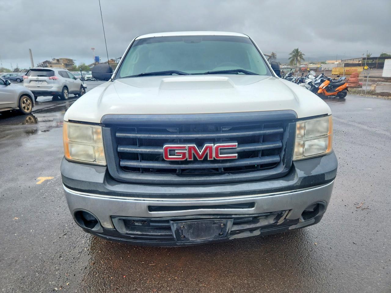 2013 GMC Sierra C1500