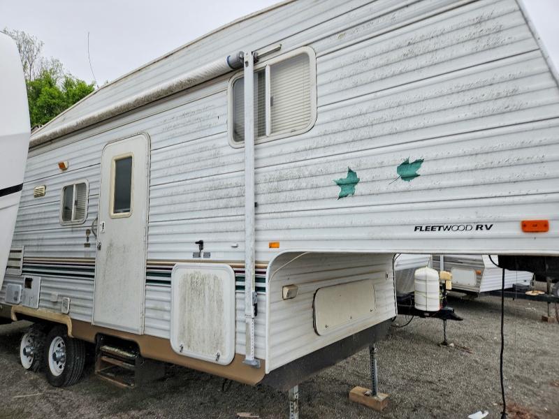 2003 Fleetwood Wilderness Camper