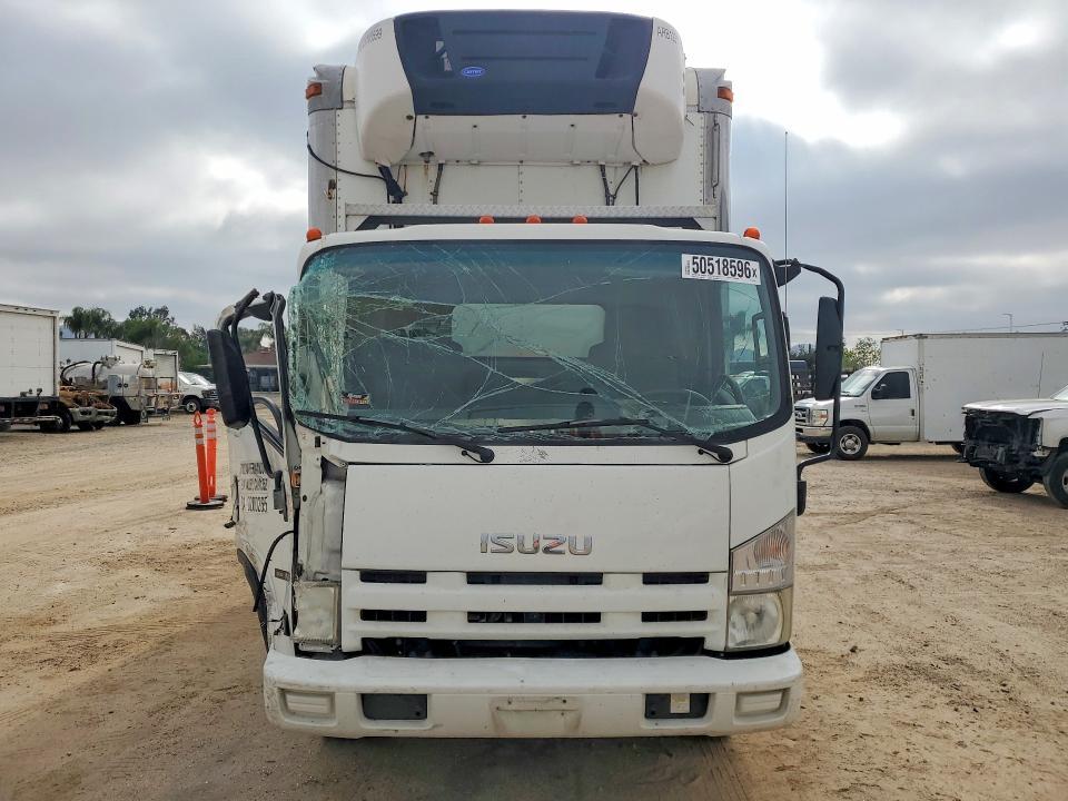 2013 Isuzu NRR Refrigerated BOX Truck