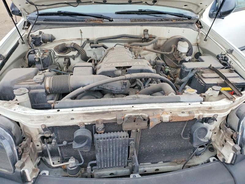 2003 Toyota Tundra SR5