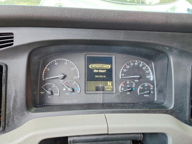 2020 Freigliner 2020 Freightliner Cascadia 126 Semi Truck
