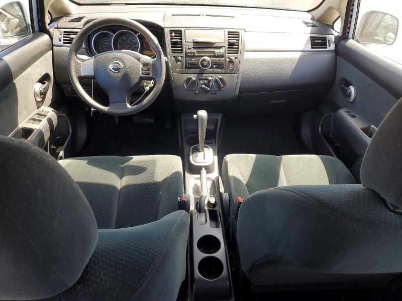 2011 Nissan Versa s