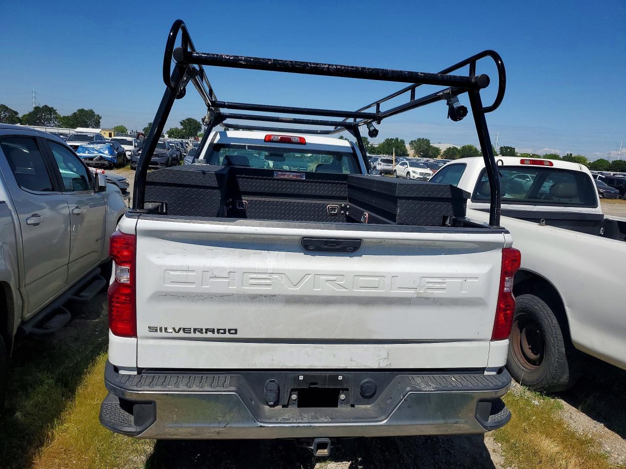 2022 Chevrolet Silverado C1500