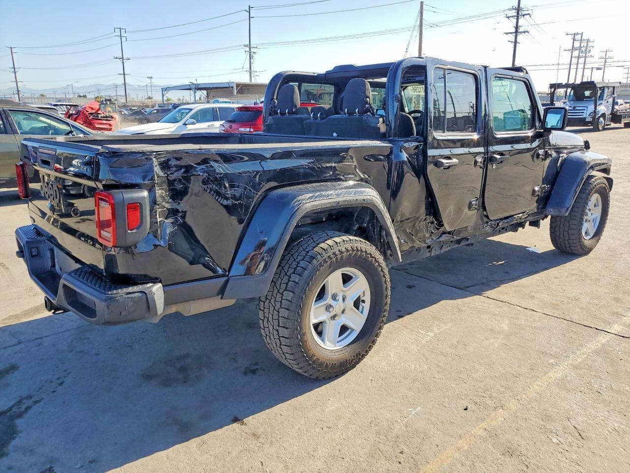 2022 Jeep Gladiator Sport