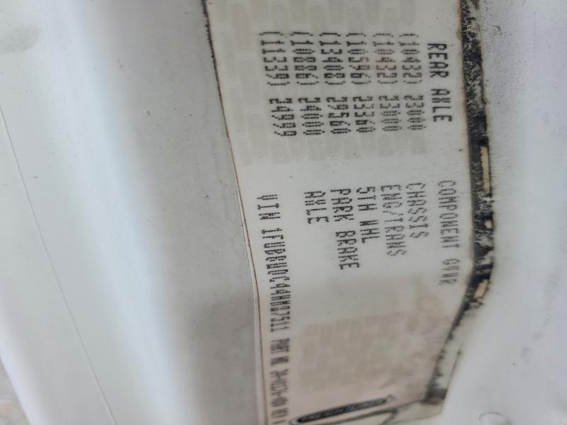 2004 Freightliner Medium CON-Truck Cab AND Chassis