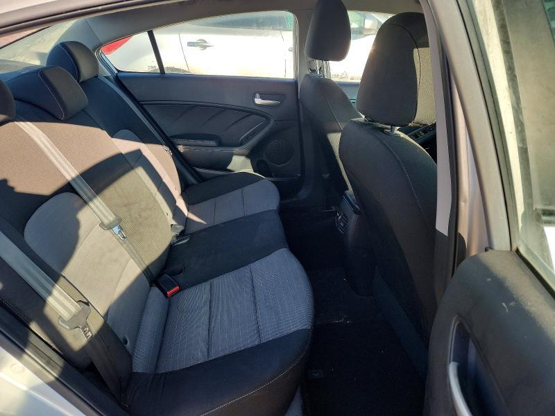 2015 KIA Forte lx