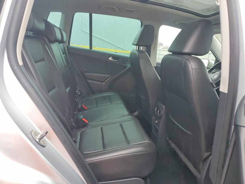 2011 Volkswagen Tiguan s