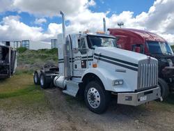 Salvage trucks for sale at Farr West, UT auction: 2017 Kenworth Construction T800