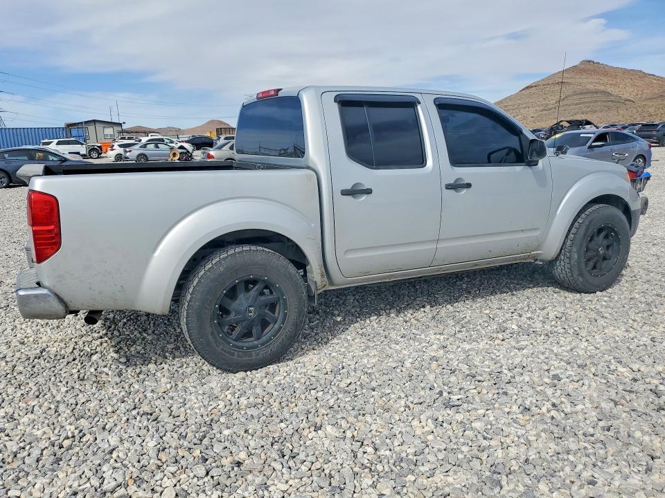 2016 Nissan Frontier S