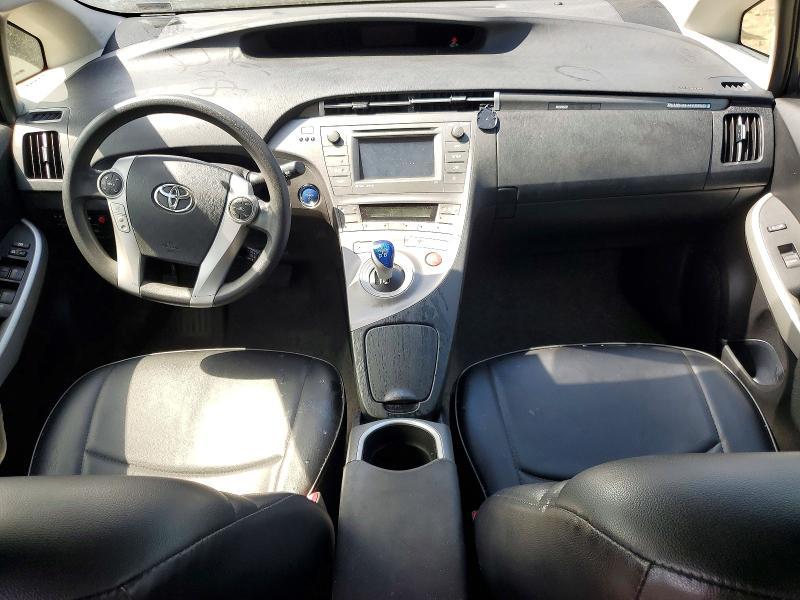 2015 Toyota Prius Plug-in Hybrid Base