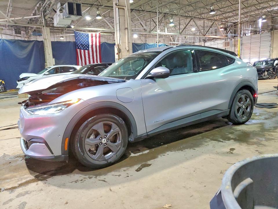 2022 Ford Mustang Mach-e Select