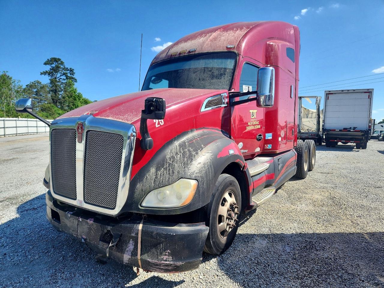 2014 Kenworth T680 Semi Truck