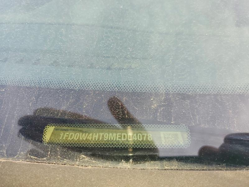 2021 Ford F450 Super Duty Flatbed Truck