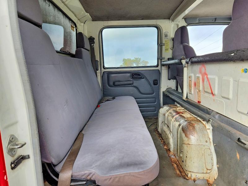 2008 Isuzu NPR BOX Truck
