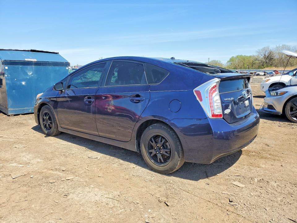 2014 Toyota Prius two